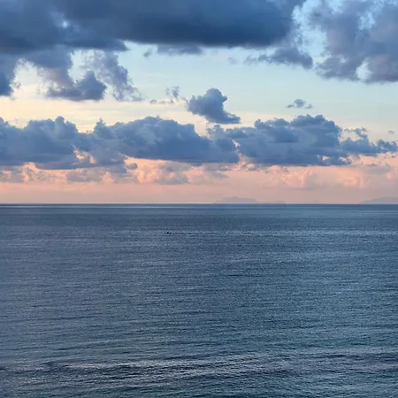 Torre Perrotti - Le *