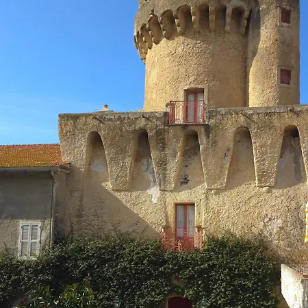 Torre Perrotti - Le *