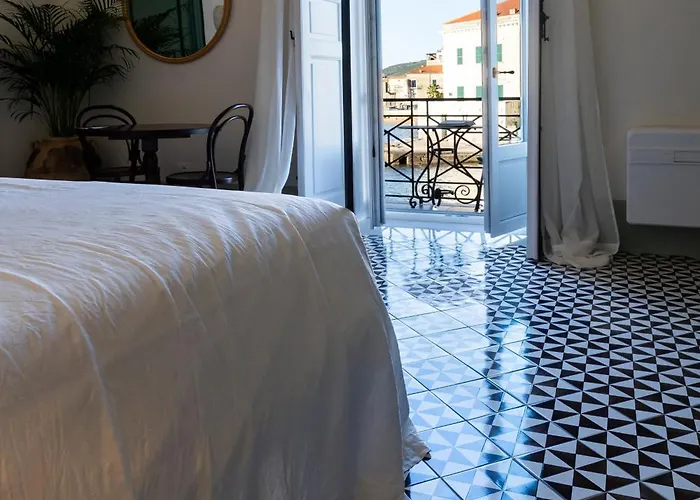 Torre Perrotti - Le Hotel